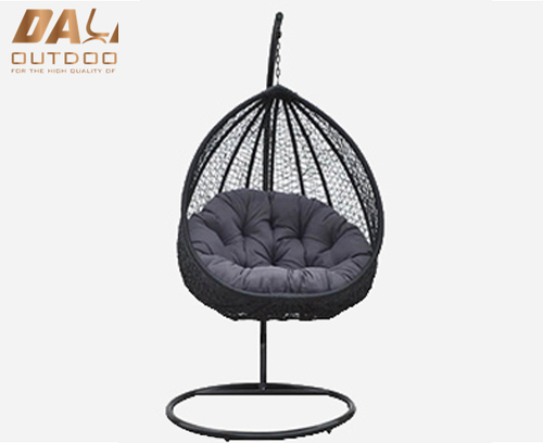 Hot Sell Udendørs hængende rattan æg stol Fritid Wicker Patio Gyngestol
